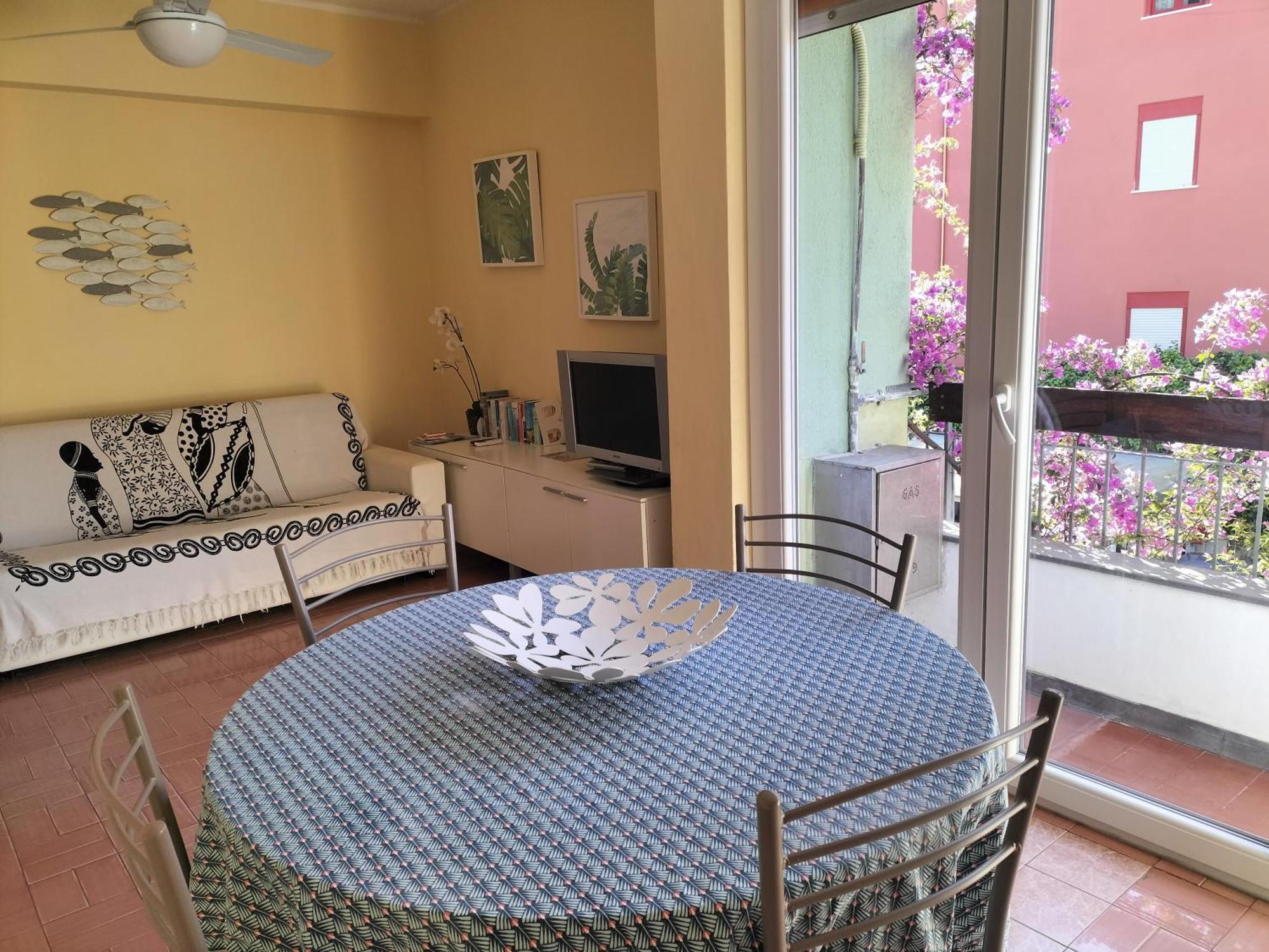 Mae'S Apartment Monterosso al Mare Luaran gambar