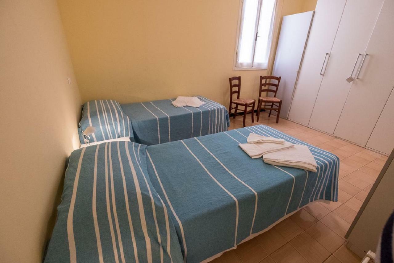 Mae'S Apartment Monterosso al Mare Luaran gambar