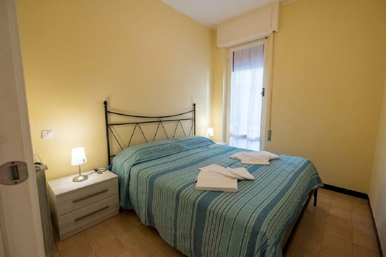 Mae'S Apartment Monterosso al Mare Luaran gambar